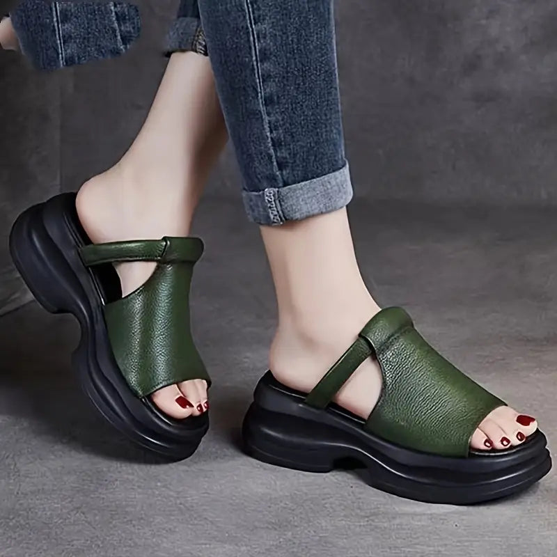 Lady's platform sandals