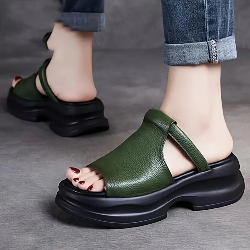 Lady's platform sandals